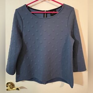 W5 women’s small blue Polka Dot Textured Blouse top zip up